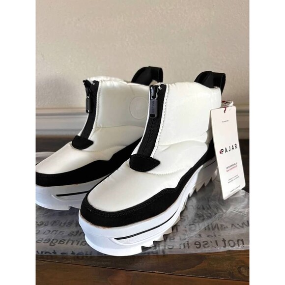 PAJAR WomensWhite Gala Fashion Boot Waterproof Zip Front - SZ 6 NEW